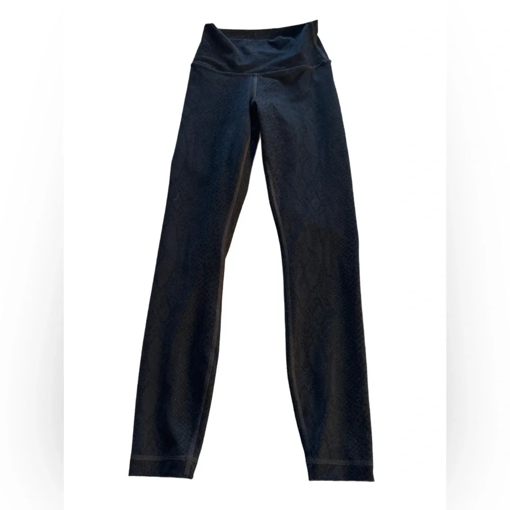 Lululemon Wunder Under Snake Print 2 Navy Black